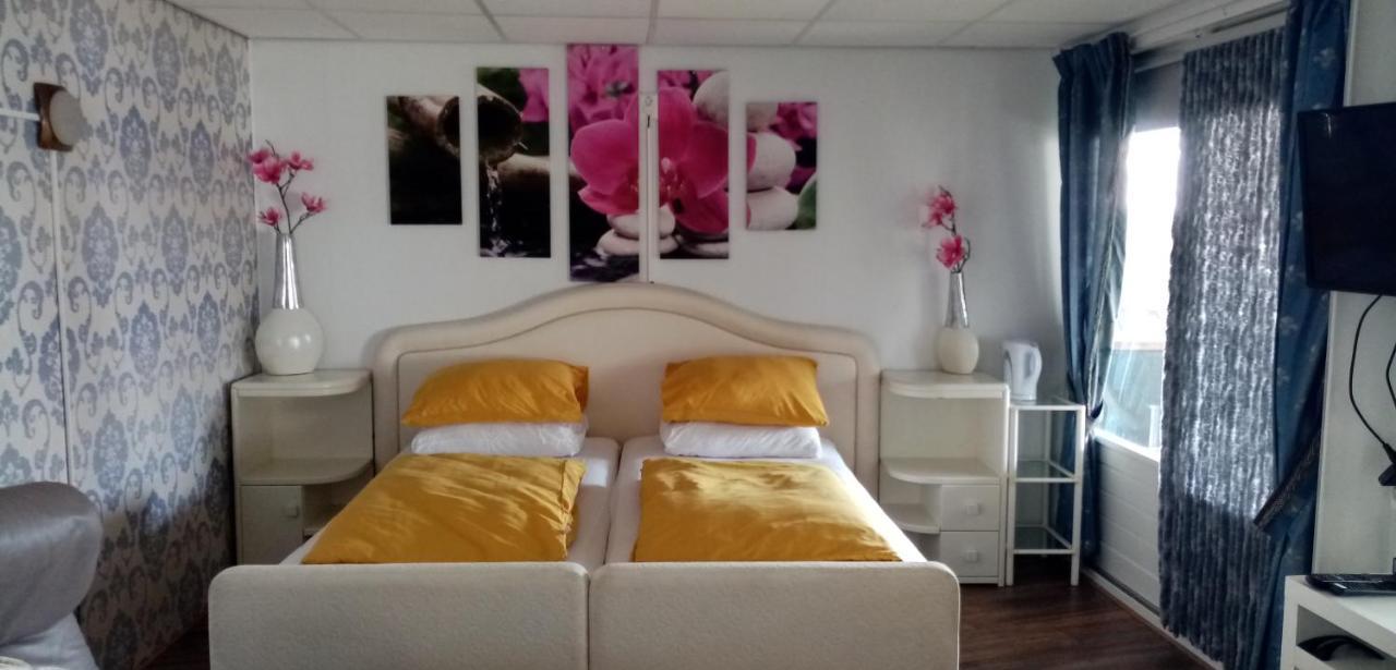 B&B Aan Het Water Earnewâld Dış mekan fotoğraf