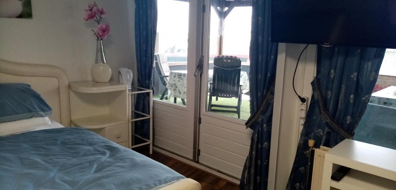 B&B Aan Het Water Earnewâld Dış mekan fotoğraf