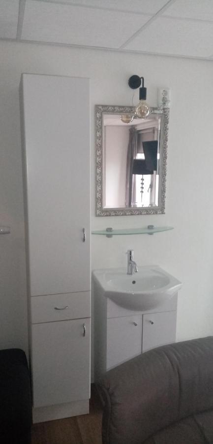 B&B Aan Het Water Earnewâld Dış mekan fotoğraf